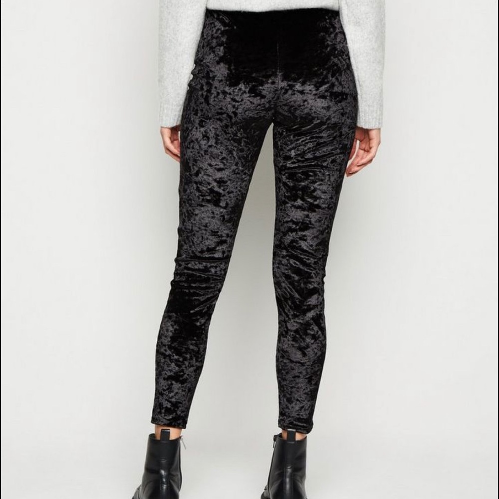 Mossimo Black Velour Leggings